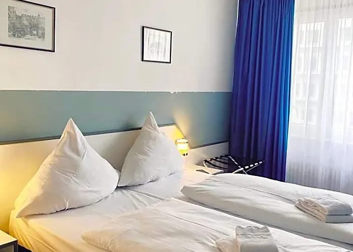 Kraeme Am Roemer - Self Check In Hotel 3*