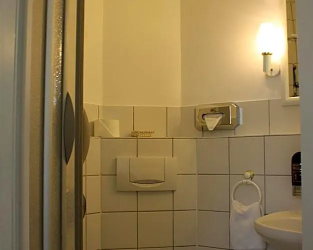 Kraeme Am Roemer - Self Check In Hotel Francoforte sul Meno