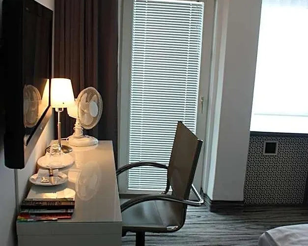 Kraeme Am Roemer - Self Check In Hotel