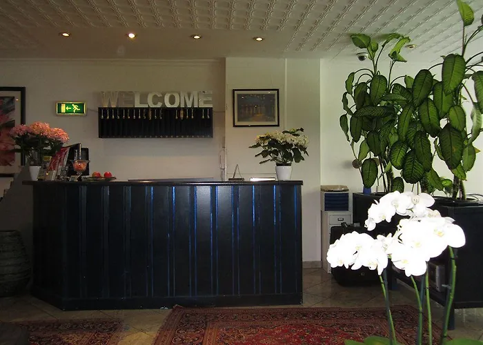 Kraeme Am Roemer - Self Check In 3* Francoforte sul Meno